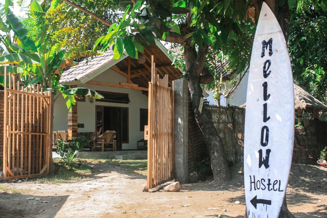 Mellow Hostel Kuta  Exterior photo